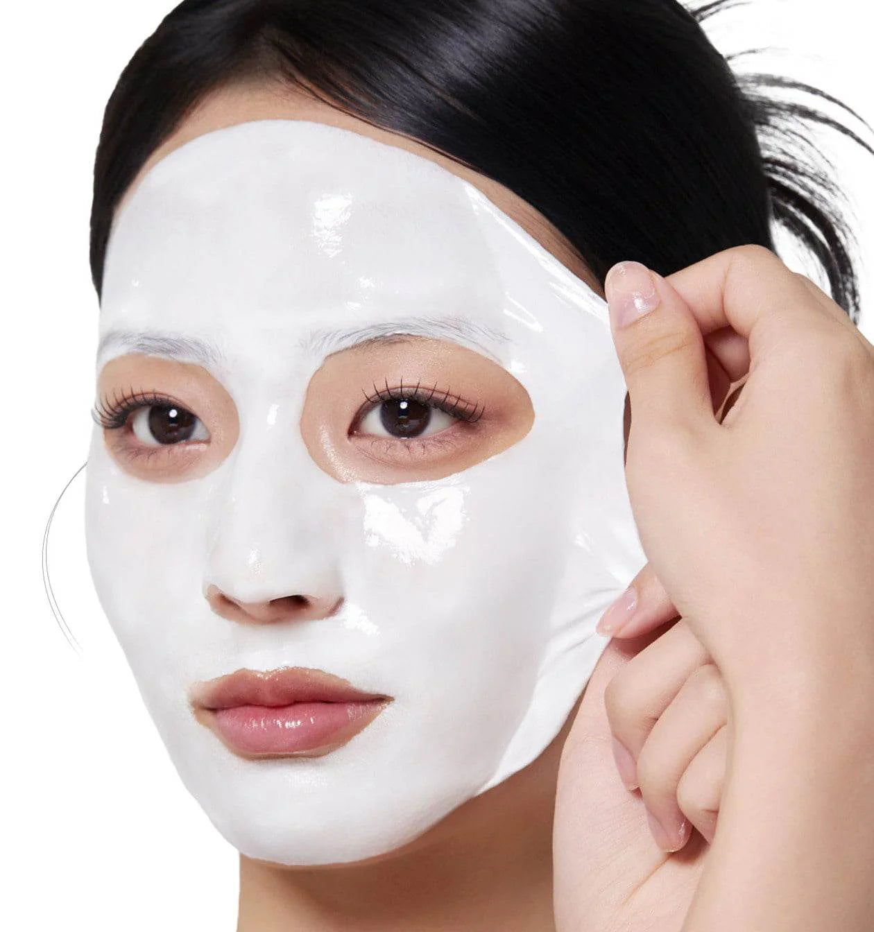 Korean overnight collagen mask for firm and glowing skin