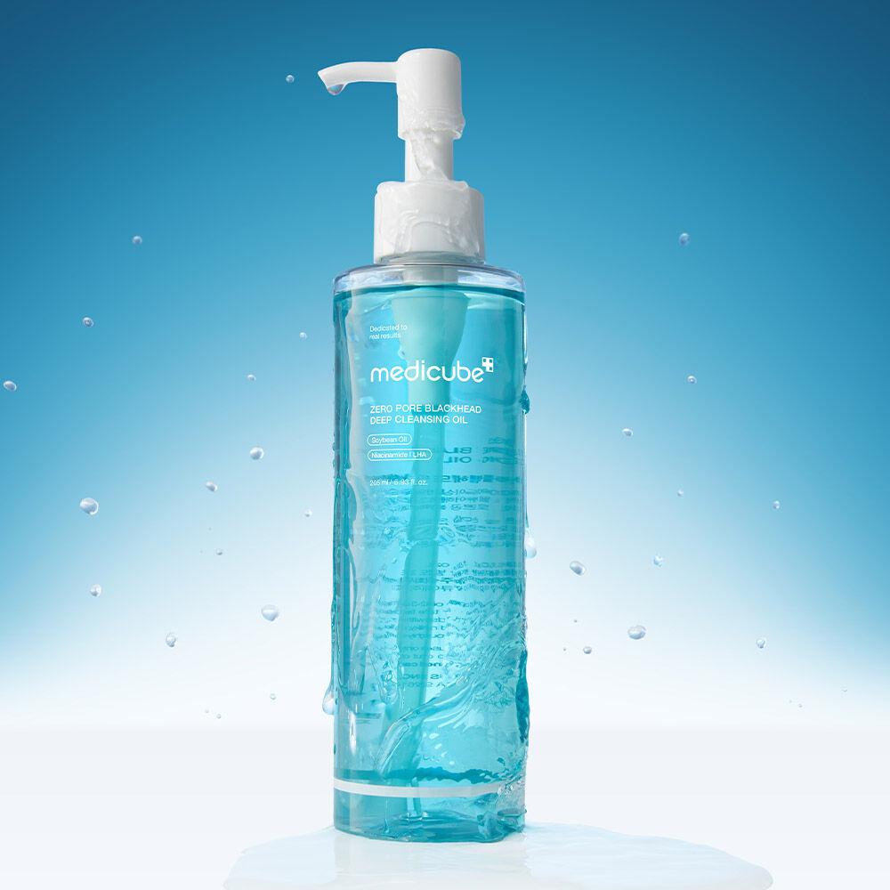 Medicube Zero Pore Blackhead Cleansing Oil original in Pakistan